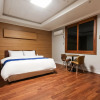 Отель Gwangju Sangmu Alice Business Hotel, фото 4