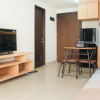 Отель Stunning 1Br Apartment At Mustika Golf Residence, фото 4