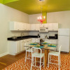 Отель 3rd Street Flats, фото 9