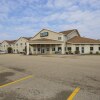 Отель Quality Inn & Suites, фото 1