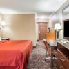 Отель Quality Inn & Suites Ft. Jackson Maingate, фото 28