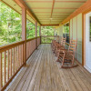 Отель SmokyStays 10 Bedroom Cabin, фото 6