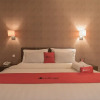 Отель RedDoorz Premium near Paris Van Java Mall, фото 20