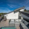 Отель Modern Loft Rooftop Deck Venice Beach Studio Bedroom Apts by RedAwning, фото 1