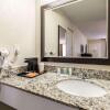Отель Quality Inn Palm Beach International Airport, фото 8
