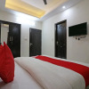 Отель Redstone by OYO Rooms, фото 4
