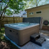 Отель NEW! The Sage Home- Hot Tub Near Gathering Place, фото 8