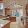 Отель Ridgepoint Townhome - Space & Comfort For The Whole Family 3 Bedroom Townhouse, фото 11