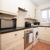 Отель The Courtyard A Beautifully Fitted 2 Bed Oxford City Apartment W Parking в Оксфорде