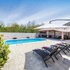 Отель Beautiful Home in Zaton With Wifi, Outdoor Swimming Pool and Heated Swimming Pool, фото 14