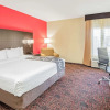 Отель La Quinta Inn & Suites Oklahome City Nw Expre, фото 2