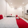 Отель RedDoorz Plus near Gia Dinh International Hospital 3, фото 13