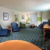 Отель Fairfield Inn & Suites by Marriott Charleston Airport/Conven, фото 12