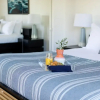Отель Beachcomber by Avantstay | 1 Block From Beach - Modern Estate W/ Ocean Views, фото 12