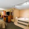 Отель Quality Inn and Conference Center Greeley Downtown, фото 7