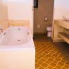 Отель Amoris Guest House - Waterkloof Ridge, фото 6