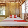 Отель OYO Homes 93598 Omah Baturan Syariah, фото 3