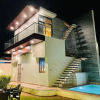 Отель GoBravo 2BR Lux Villa wt Pvt Pool Udapur, фото 20