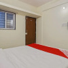 Отель OYO 42962 Alok Hotel, фото 12