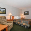 Отель UBar Inn & Suites, фото 4