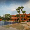 Отель E-outfitting Royal KK Bagan Hotel, фото 1