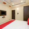 Отель OYO 15823 Hotel Richmond Inn, фото 3