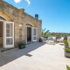 Отель Sinjura - Xaghra Holiday Home, фото 1
