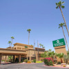 Отель GreenTree Inn & Suites Phoenix Sky Harbor, фото 1