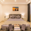 Отель Modern & Spacious apt 2mn to the sea Qawr, фото 1