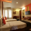 Отель Four Squares Inn, фото 3