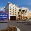 Отель Hampton Inn & Suites Orlando-North/Altamonte Springs в Алтамонте-Спрингсе