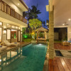 Отель Club Corner Residence by Nagisa Bali, фото 2
