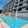 Отель Tivoli by the Sea - Unit 407 2 Bedrooms 2 Bathrooms Condo, фото 16