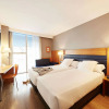 Отель Barcelona Century Hotel, фото 4
