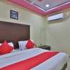 Отель OYO 37477 D K Guest House, фото 4