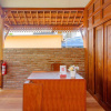 Отель OYO 2010 Dalem Jongke Homestay, фото 2