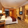 Отель New Century Hotel Pujiang, фото 4