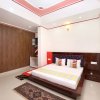 Отель OYO 17175 Home Blissful 2BHK Kumarhatti, фото 8