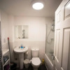 Отель A Cosy 3-bed Family House in Liverpool sleeps 6 with parking spaces, фото 7
