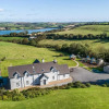 Отель Four Winds,Kinsale Town,Exquisite holiday homes,sleeps 26, фото 6