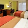 Отель COMFORT INN & SUITES, фото 3