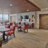 Отель Holiday Inn Express and Suites Broomfield, an IHG Hotel, фото 29