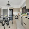 Отель Sanders Only - Adorable 2-bdr Apt With Balcony, фото 18