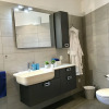 Отель Beautiful Lake-view Apartment, фото 8