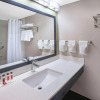 Отель Baymont Inn & Suites Grand Rapids Near Downtown, фото 7