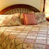 Отель Red Bud Cove Bed & Breakfast Suites, фото 3