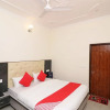 Отель Oyo 22359 Hotel Raj Palace, фото 14