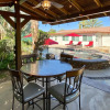 Отель Gorgeous Poolside Home in Palm Desert by RedAwning, фото 11