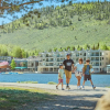 Отель Beautiful 2br In River Run - Kids Ski Free! 2 Bedroom Condo by RedAwning, фото 12