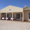 Отель Lusaka Mosi-O-Tunya Executive Lodge, фото 1